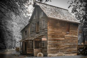 West Virginia Mill Creek Building B&W-1